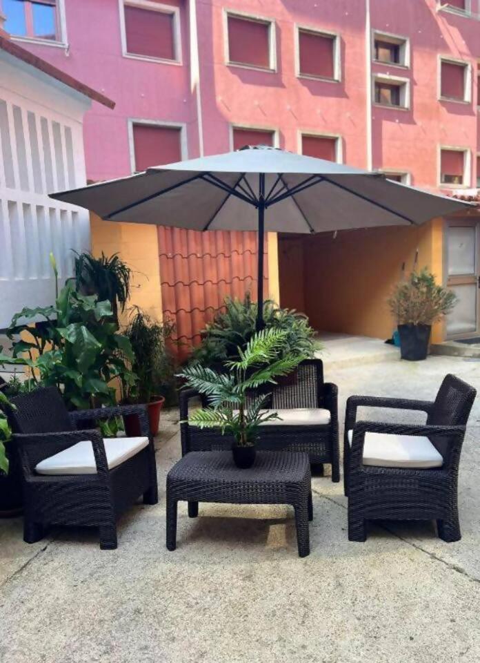 Apartamento Centrico Cerca De La Playa Bueu Exterior foto